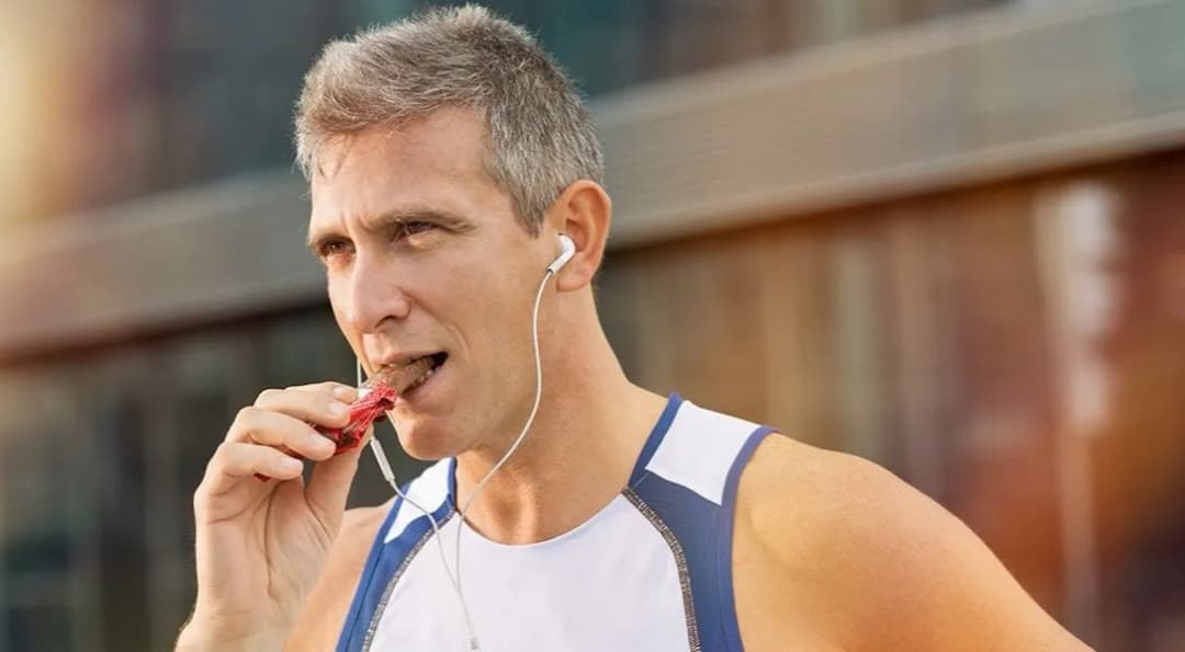 Co jeść przed bieganiem na 10 km, aby uniknąć słabości podczas wyścigu